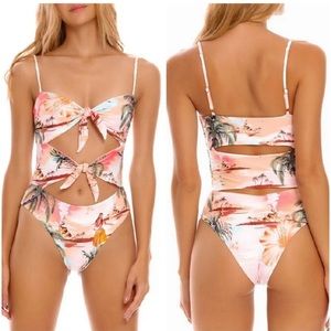 Agua Bendita Carrie Luau One Piece